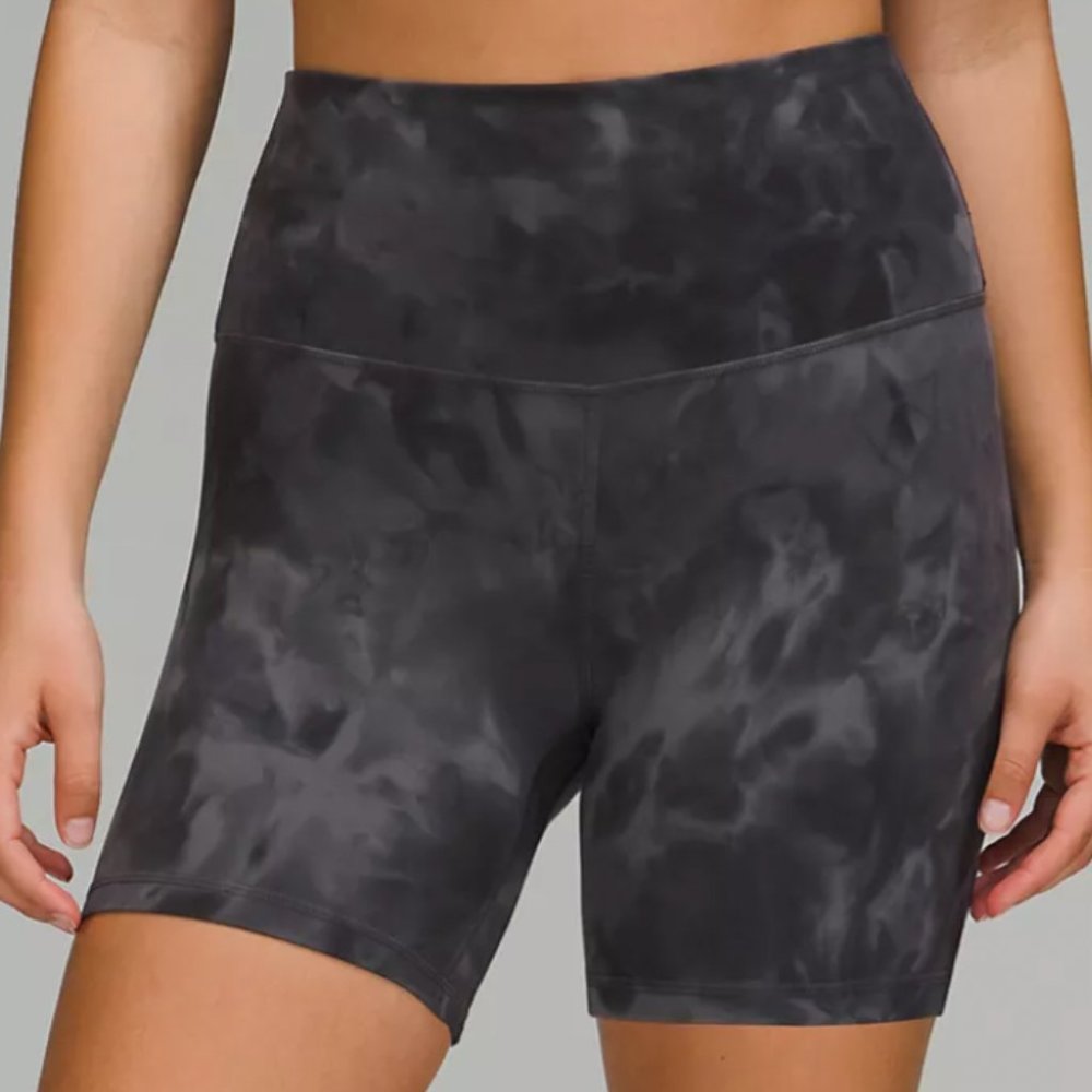 Lululemon 6" Align Biker Shorts Diamond Dye size 8